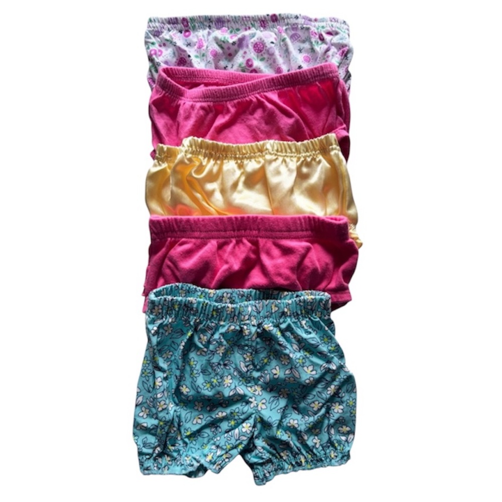SHORTS BABY GAP..